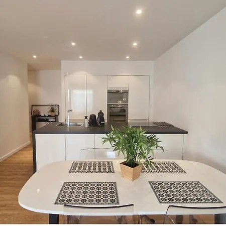 Centre De - Musiciens - Marechal - Balcon 500m Promenade Des 아파트 *