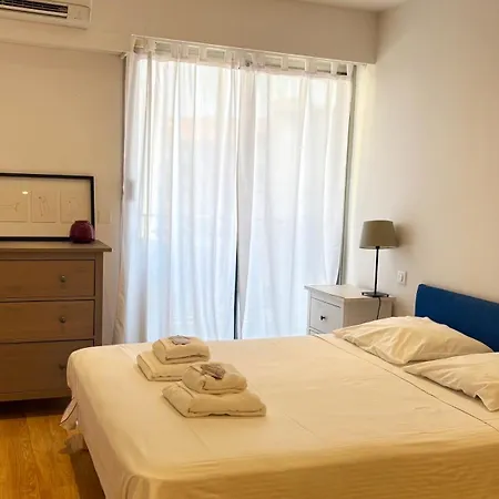 Centre De - A-c - Wifi - Balcon 500m Promenade Des شقة *
